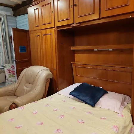 Studio Cheminee Normande Daire Crasville-la-Mallet